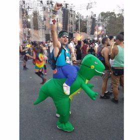   Dínó jelmez gyerekeknek - Játékos dinoszaurusz kosztüm szórakoztató szerepjátékhoz