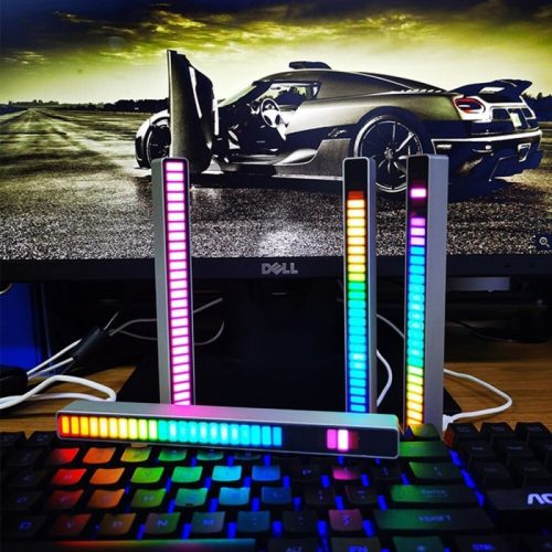 Ritmusra villogó LED fénydekorációs eszköz