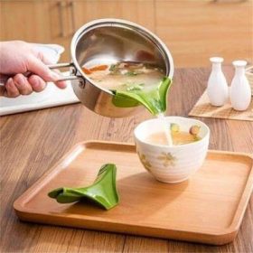   Szilikon kiöntő edényhez - Praktikus konyhai kiegészítő folyadékok pontos adagolásához