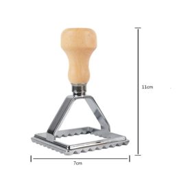   Derelye- és ravioli kiszúró, tészta szaggató kör - Praktikus konyhai eszköz tésztakészítéshez