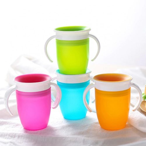 Cseppmentes itatópohár gyerekeknek szivárgásmentes kialakítással