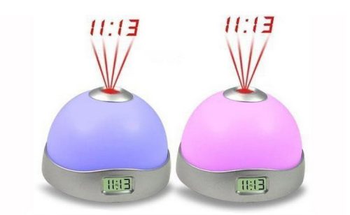 Csillag és hold projektoros gyerek asztali óra lámpa, kivetítős hangulatvilágításos óra