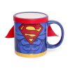 Superman -es bögre köpennyel