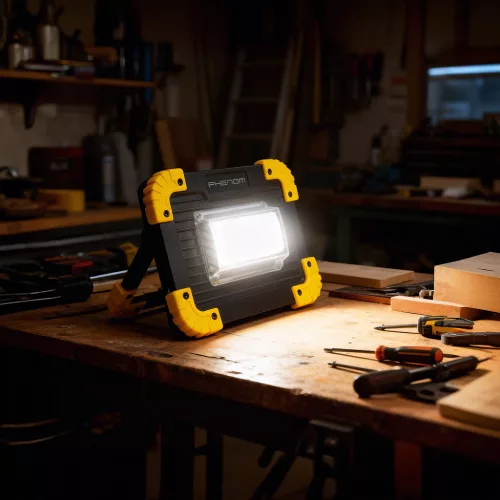 Phenom multifunkciós szerelőlámpa Li-ion akkumulátorral, micro-USB, 1000 lumen