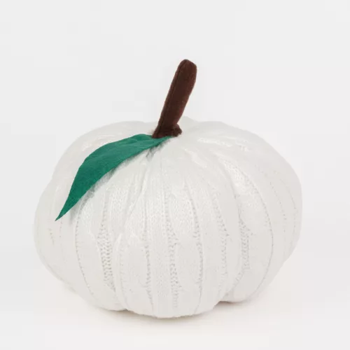 Family fehér halloween tök dekoráció 20 cm