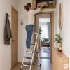 ModernHome 4 lépcsős acél fellépőlétra, csúszásmentes fokokkal, biztonsági zárral, összecsukható