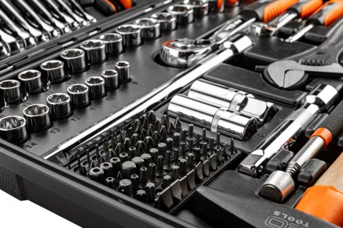 NEO TOOLS Szerszámkészlet 143db 25 év garanciával 08-945