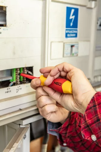 NEO TOOLS Csavarhúzó készlet 1000V, szigetelt, 12db 01-308
