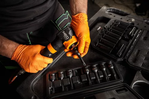 NEO TOOLS Torziós bit ütvecsavarozókhoz 1/2" T80 10-265