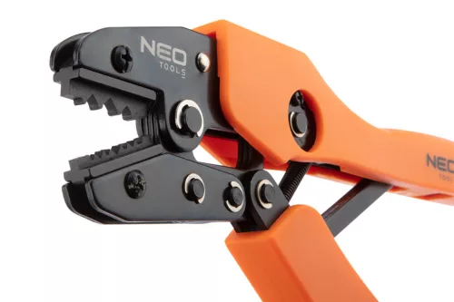 NEO TOOLS Krimpelő-, kábelsarufogó, MC3 napelemes csatlakozókhoz 01-556