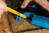 NEO TOOLS Ácsceruza üveghez, csempéhez piros, 240mm 13-802