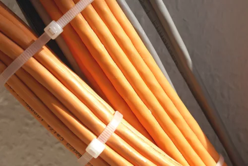 NEO TOOLS Kábelkötegelő, gyorskötöző, EXTREME, UV álló, fehér, 3,6x300mm, 20db/cs 01-655