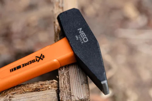 NEO TOOLS Általános kalapács 300g, üvegszál nyél, kétkomponensű markolat 25-143