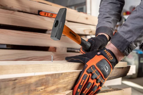 NEO TOOLS Általános kalapács 500g, üvegszál nyél, kétkomponensű markolat 25-145