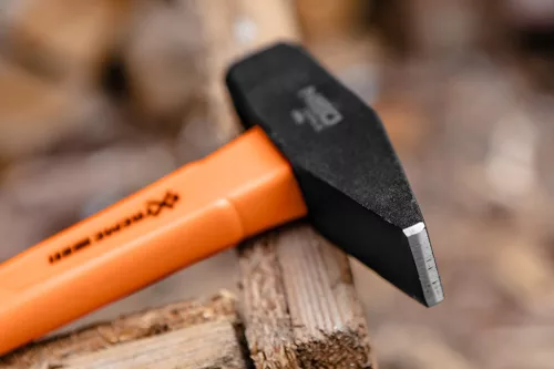 NEO TOOLS Általános kalapács 800g, üvegszál nyél, kétkomponensű markolat 25-146