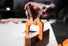 NEO TOOLS Rugós szorítócsipesz, extra erős, 4"/100mm 45-523