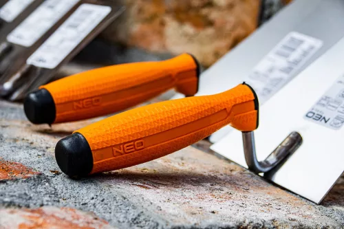NEO TOOLS Kőműves kanál szögletes, berni, 140mm, fa markolat 50-141