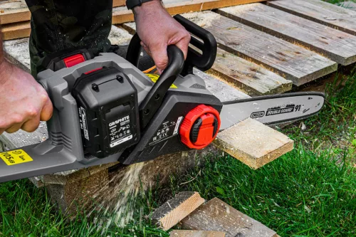 GRAPHITE Akkus szénkefementes láncfűrész Energy+, 36V(2x18V), 14" (350mm), akku nélkül!!! 3 év garanciával 58G043