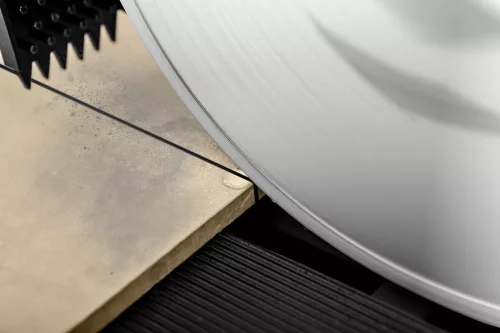 GRAPHITE Csempevágó gép 1200W, 230X25,4mm-es tárcsa, 1000mm vágáshossz, vízhűtés 3 év garanciával 59G891