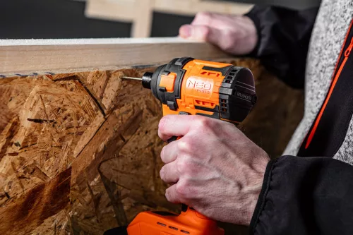 NEO TOOLS Akkus szénkefementes ütvecsavarozó 1/4"(hatszög), Energy+, 18V, Kompakt méret, 300NM, akku nélkül! 3 év garanciával 04-612