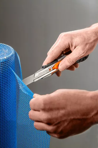 NEO TOOLS Törhető pengés kés 18mm, autómata penge rejtés, fém vezetősín 63-050