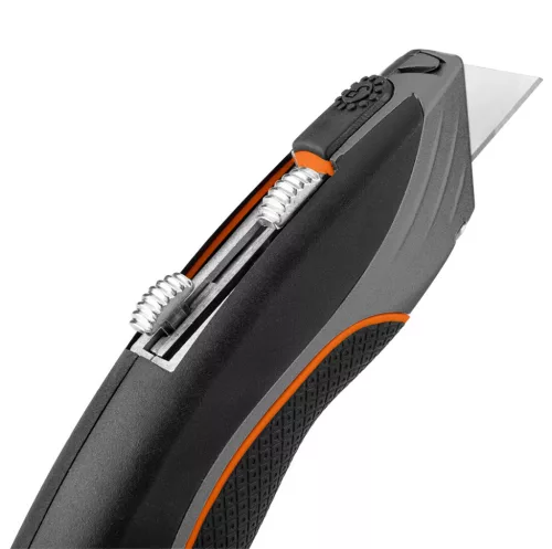 NEO TOOLS Trapézpengés kés, fémházas  6db kampós és trapéz pengével 63-700