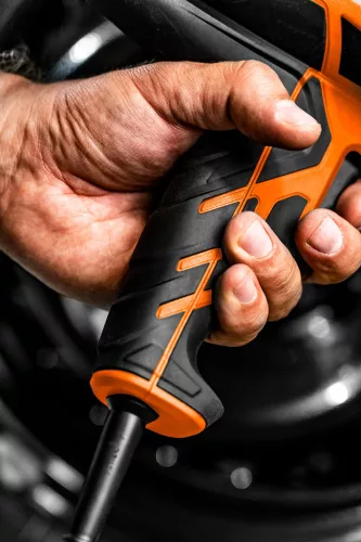 NEO TOOLS Ütvecsavarozógép 1020W, 950Nm 3 év garanciával 04-720