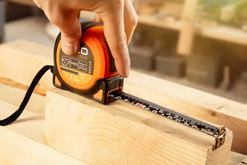 NEO TOOLS Mérőszalag, 5m/25mm, erősített rugós, acél, fekete szalag fehér nagyított skálával, mágneses, autostop+rögzítő 67-243