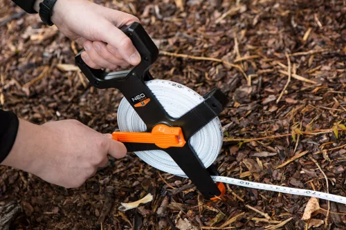 NEO TOOLS Mérőszalag 50m üvegszálas 68-051