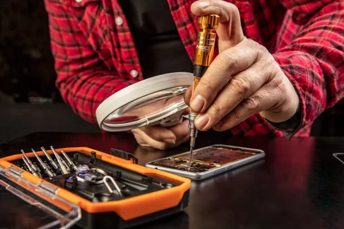 NEO TOOLS OKOSTELEFON JAVÍTÓ szerszámkészlet 25 év garanciával 06-108