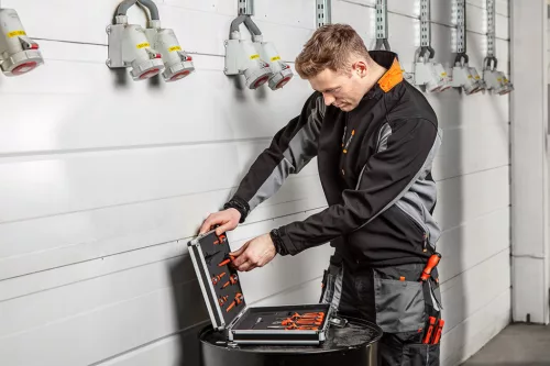 NEO TOOLS Softshell Munkavédelmi kabát, Víz- és szélálló, XXL/58 Vízálló (5000mm), szellőztető szelepek (3000mpv), XXL 81-550-XXL