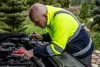 NEO TOOLS Láthatósági Polár Munkavédelmi kabát, sárga, S 81-740-S