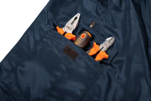 NEO TOOLS KANTÁROS MUNKANADRÁG, LÉLEGZŐ, 240GSM, POLYESTER+PAMUT, TENGERÉSZKÉK, FÉNYVISSZAVERŐ CSÍKOKKAL, S 81-779-S