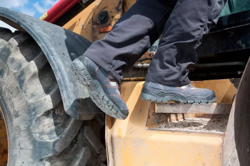 NEO TOOLS Munkavédelmi bakancs, velúrbőr, CE, 42, S1P SRA 82-043
