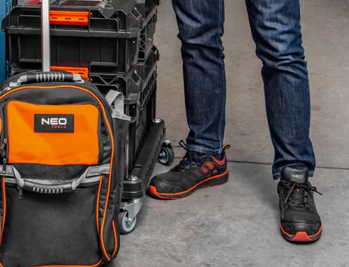 NEO TOOLS Munkavédelmi cipő S1, acélbetéttel, 45 82-096