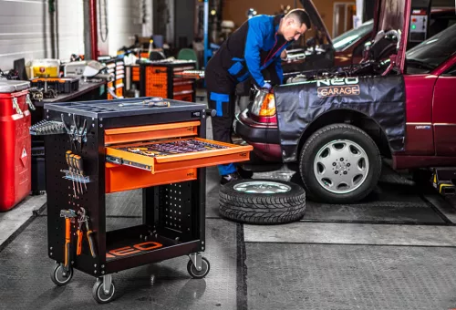 NEO TOOLS Kulcstartó kampó műhelykocsihoz, szerszámtartó falhoz(84-500, 501) 84-094