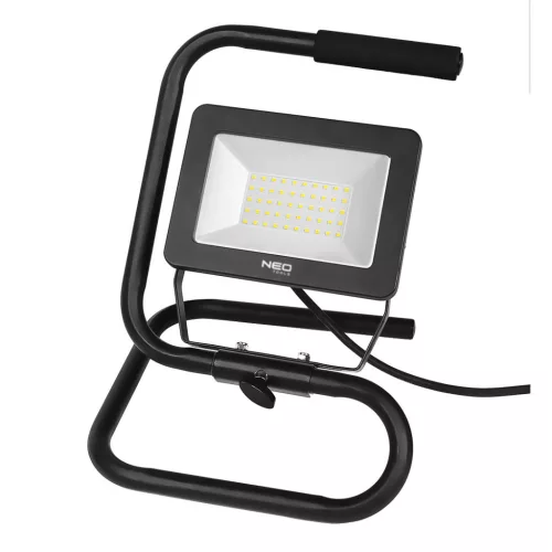 NEO TOOLS Reflektor, talpas 230V/50W, 4500lum, SMD led 2 év garanciával 99-063