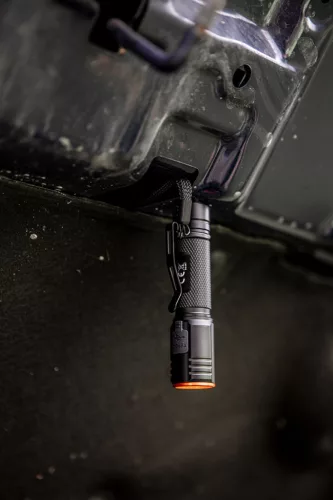 NEO TOOLS Zseblámpa, tölthető USB C, 2000lum CHN LED 99-067