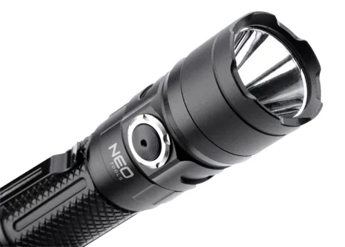 NEO TOOLS Zseblámpa, tölthető, USB C, 1500 lum, SST 40 LED 99-075