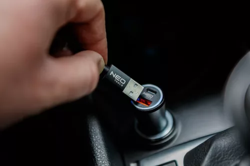 NEO TOOLS USB hosszabbítókábel, 2m, USB-A, USB-C GD040
