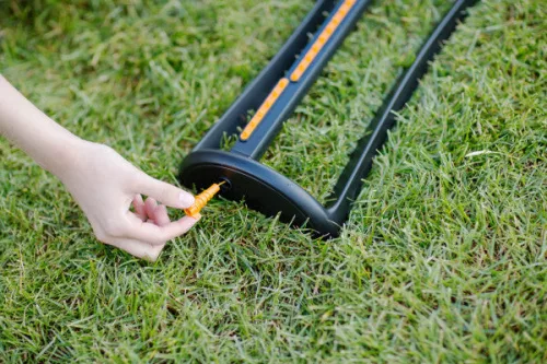 Fiskars Víztakarékos esőztető fém talppal