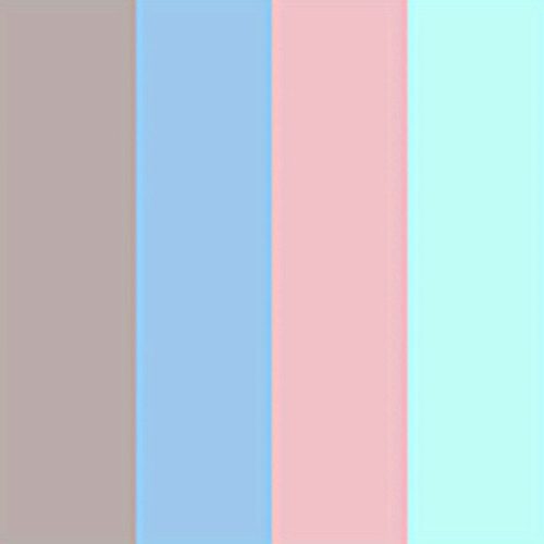 Véletlenszerű színű állateledel kanál