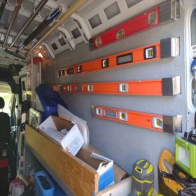   Nagy teherbírású Univerzális Fém Szinttartó Konzol – Szerszámrendező Falhoz, Teherautóhoz