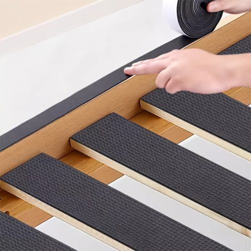 Nyikorgásgátló ágyrács betét