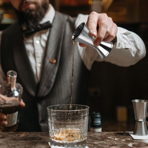 Professzionális rozsdamentes acél koktél shaker készlet (shaker és állvány nélkül)