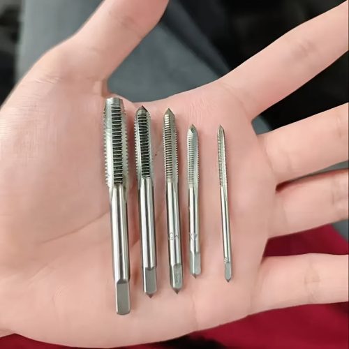 5 részes csap- és menetfúró készlet - kiváló minőségű acél, precíziós menetek fémmegmunkáláshoz és gépi karbantartáshoz (hajtókar nélkül)