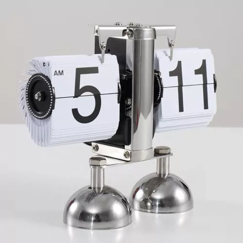 Automata lapforgató óra