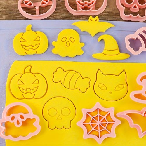 8 darabos Halloween Süteményszaggató kiszúró Készlet